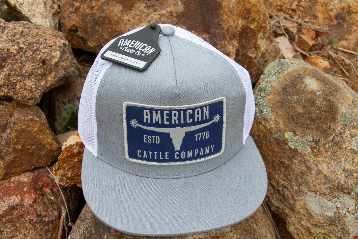 Bull Spurs Flat Bill Snapback Hat | American Cattle Co