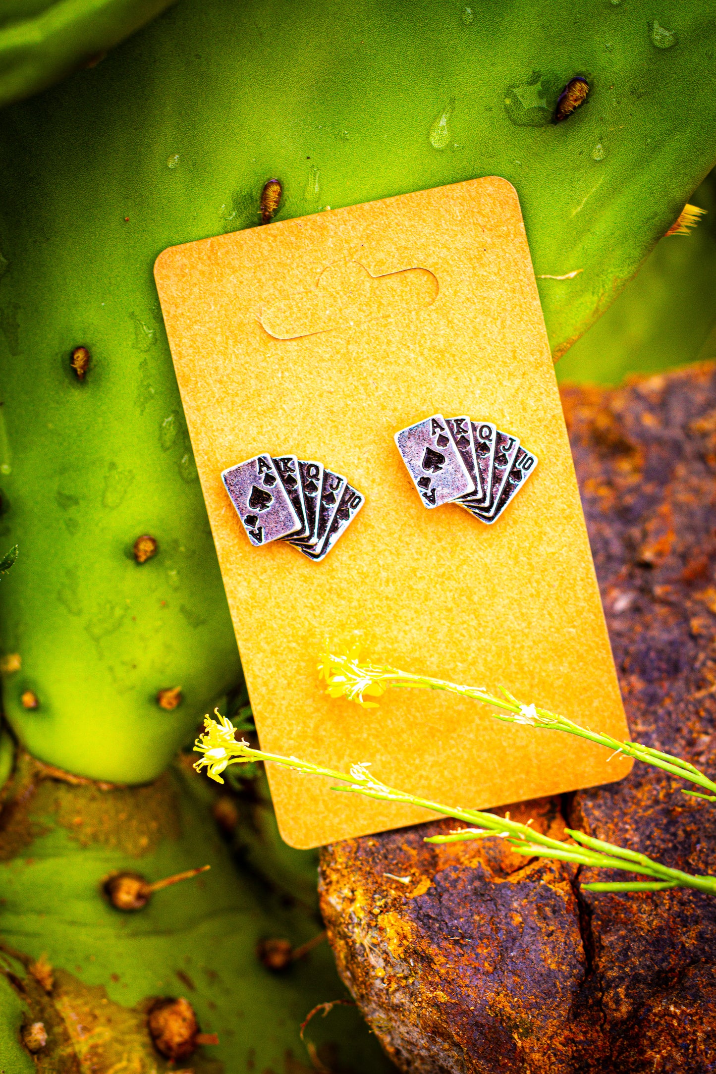 silver royal flush stud earrings 